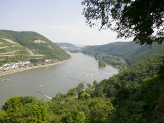 »View from the Schweizerhaus down to the rhine valley«