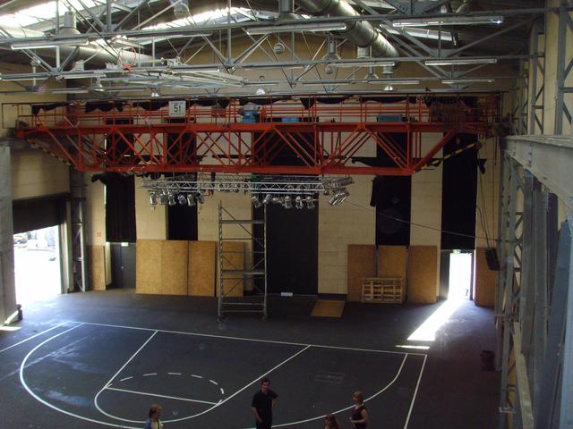 »Inside the hall - view from the "bridge" on the bigscreen location«